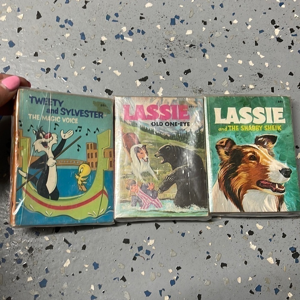 Vintage Big Little Books 3 Pack Lassie, Tweety and Sykvester - Picture 1 of 8